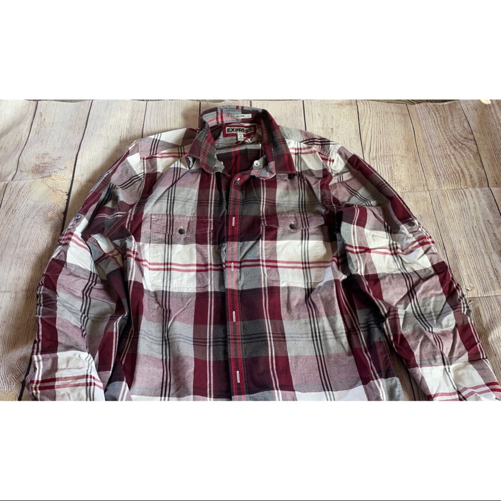 Men’s long sleeve shirt